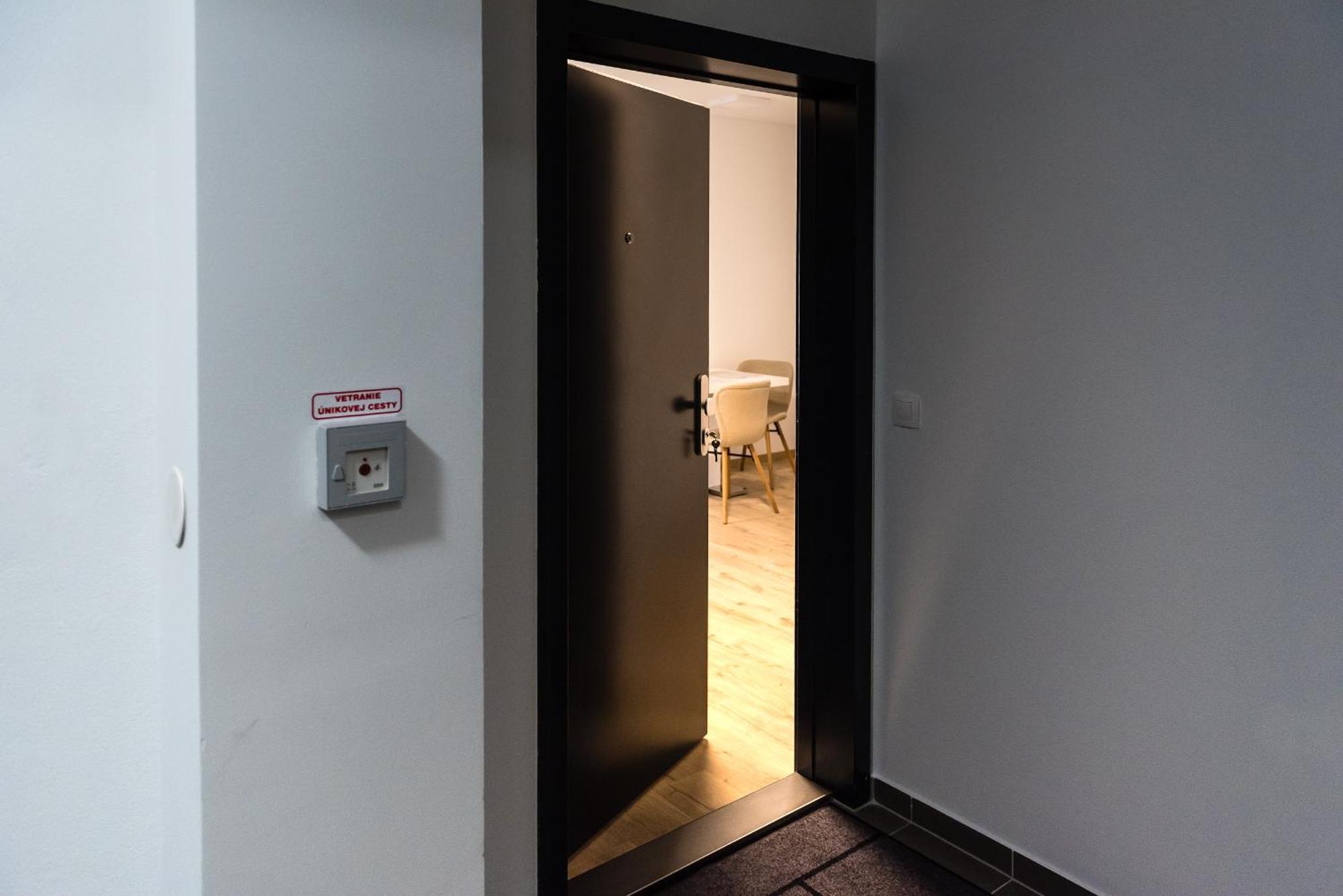 Mickiewiczova Apartment Free Parking By Veronika & Jano Bratislava Buitenkant foto